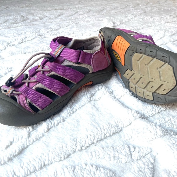 Keen Purple Newport H2 Waterproof Washable Water Shoes Sandals - Picture 7 of 15